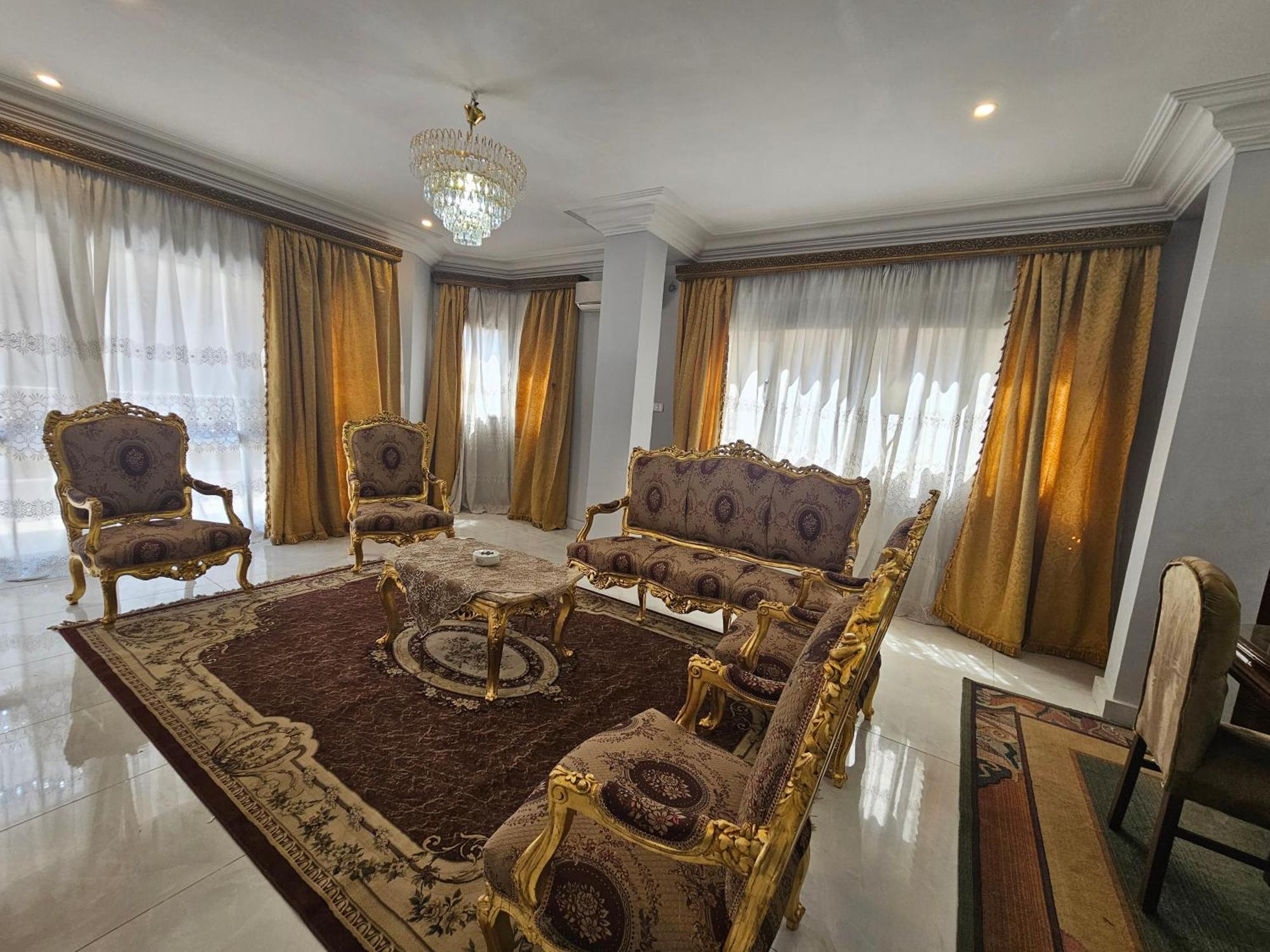 Apartment At Ansary's House *